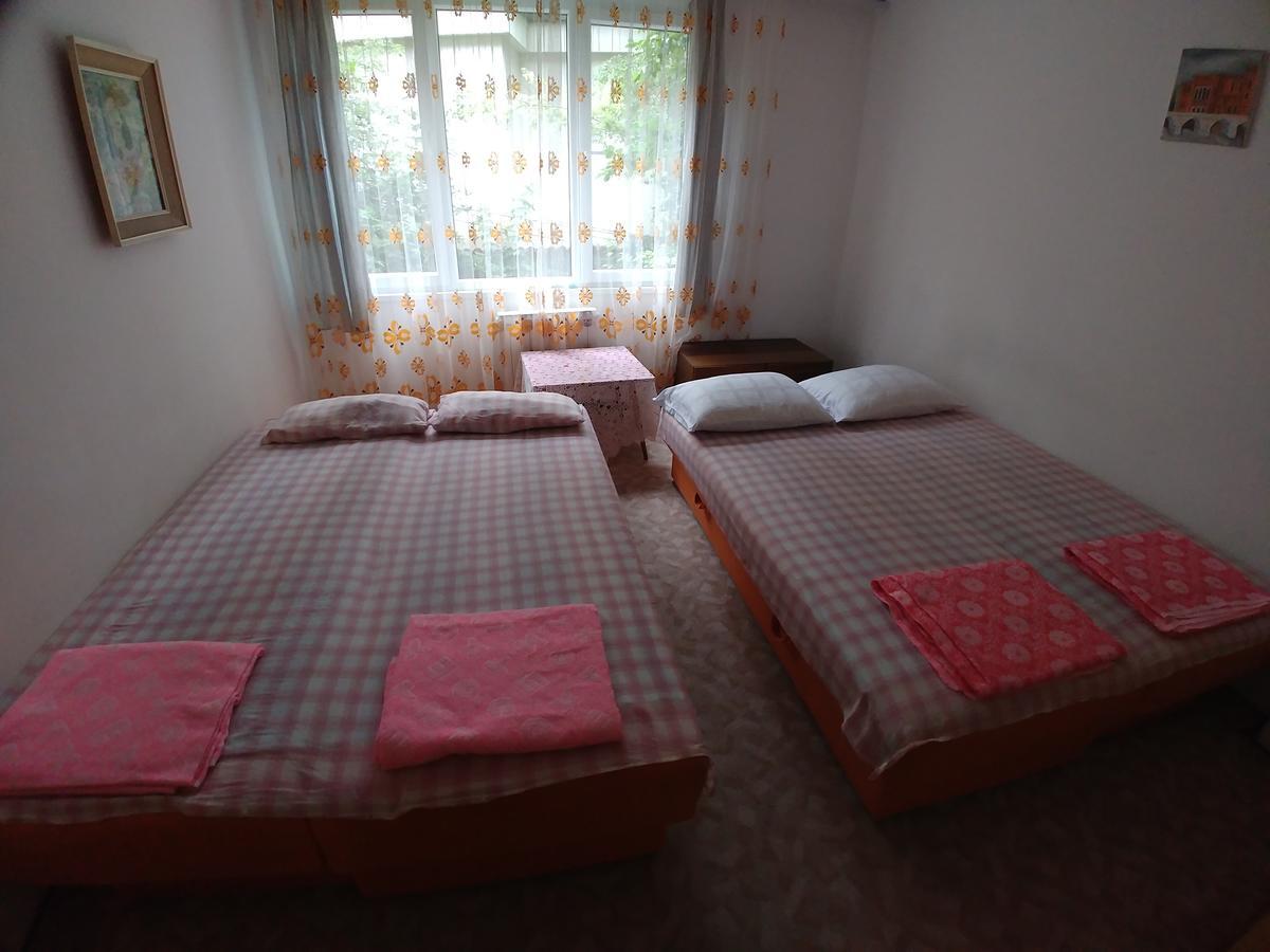 Guesthouse Ljubicica Сараево Екстериор снимка